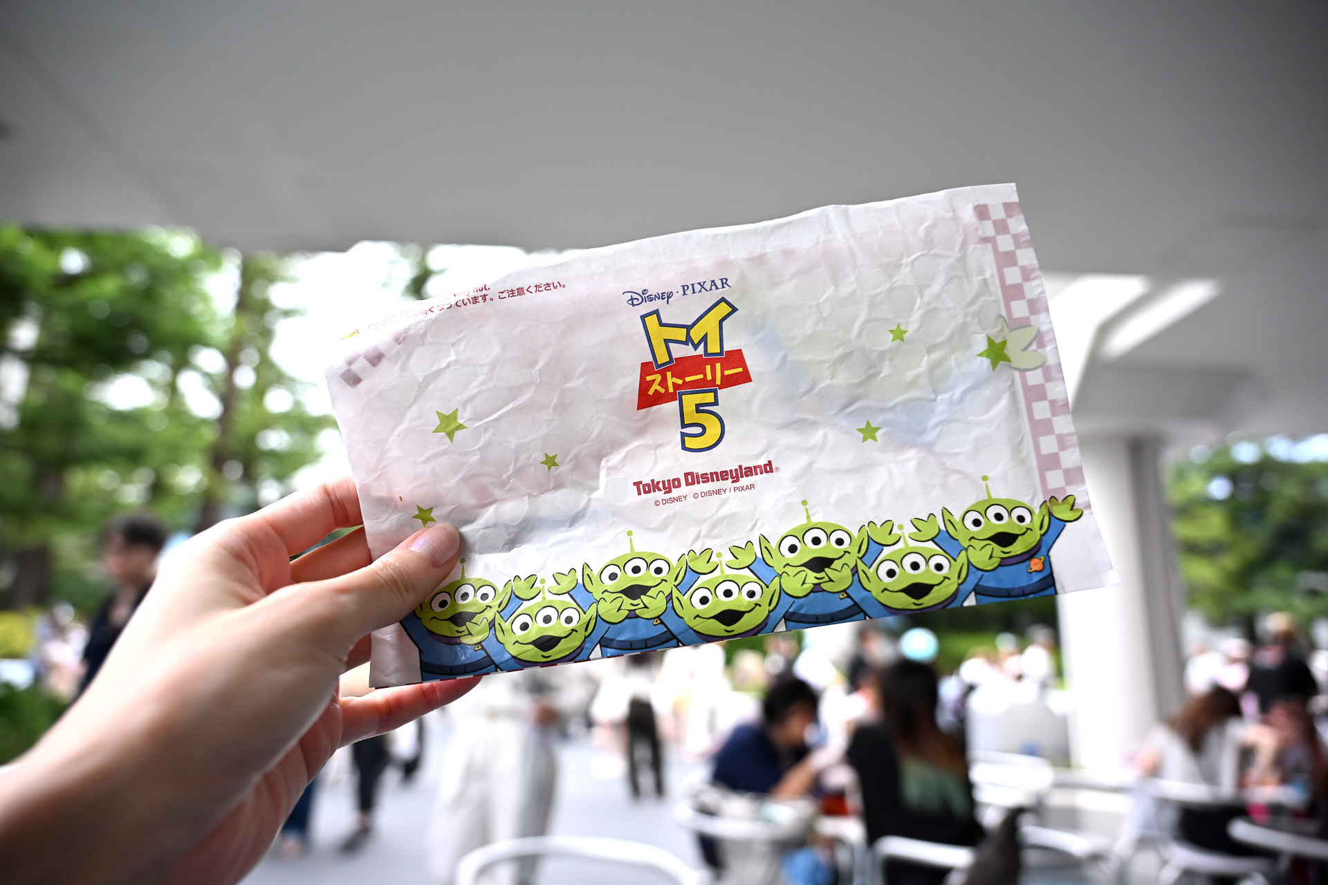 パッケージの裏側もかわいいんです