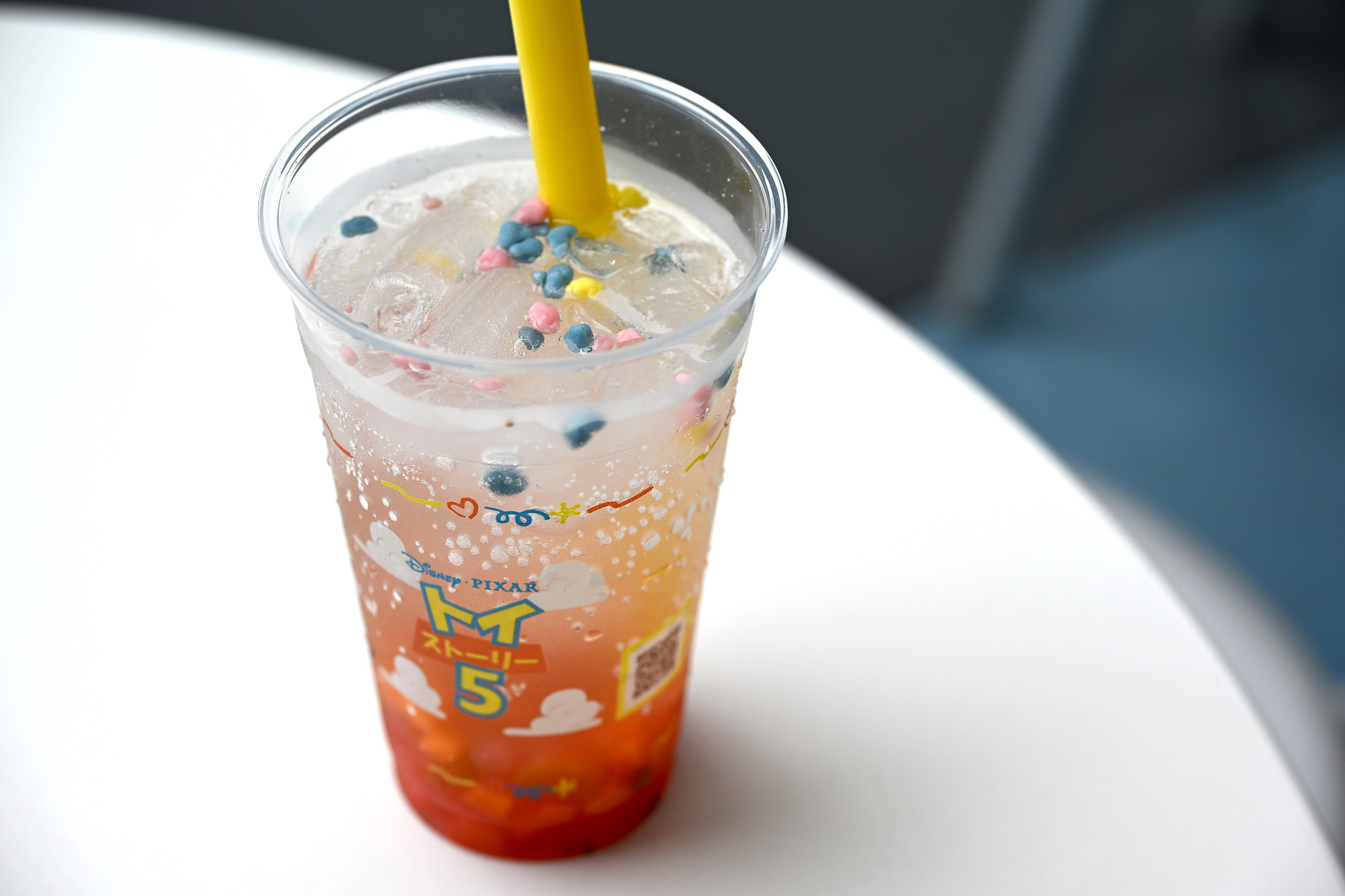 トッピングがおもちゃのような華やかさです