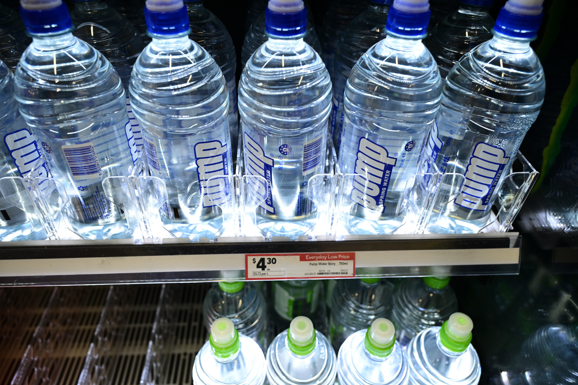 1本4ドル30セント。1オーストラリアドルは110円前後と考えると470円くらい