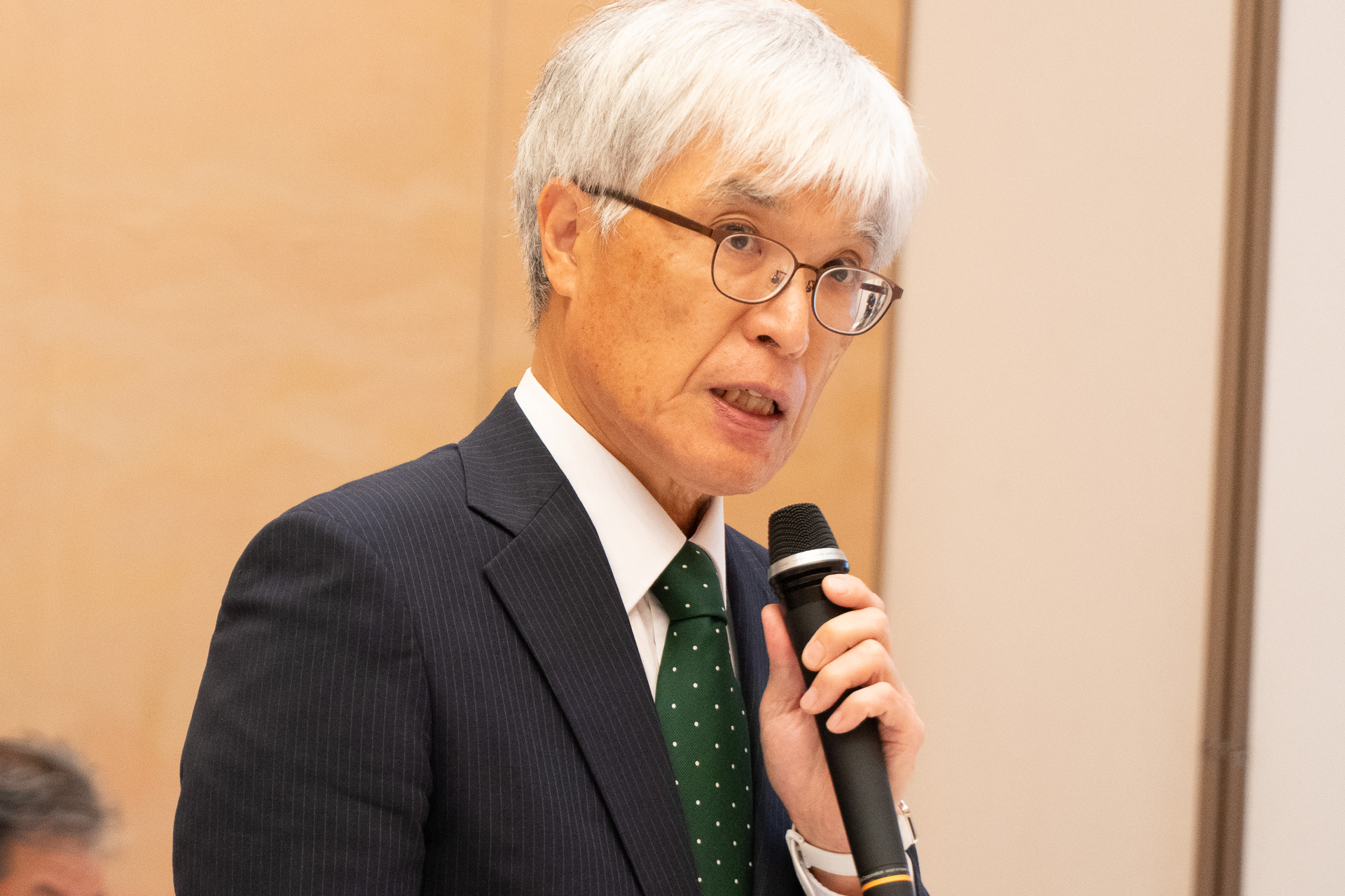 会の冒頭でコメントする成田国際空港株式会社 代表取締役社長 藤井直樹氏
