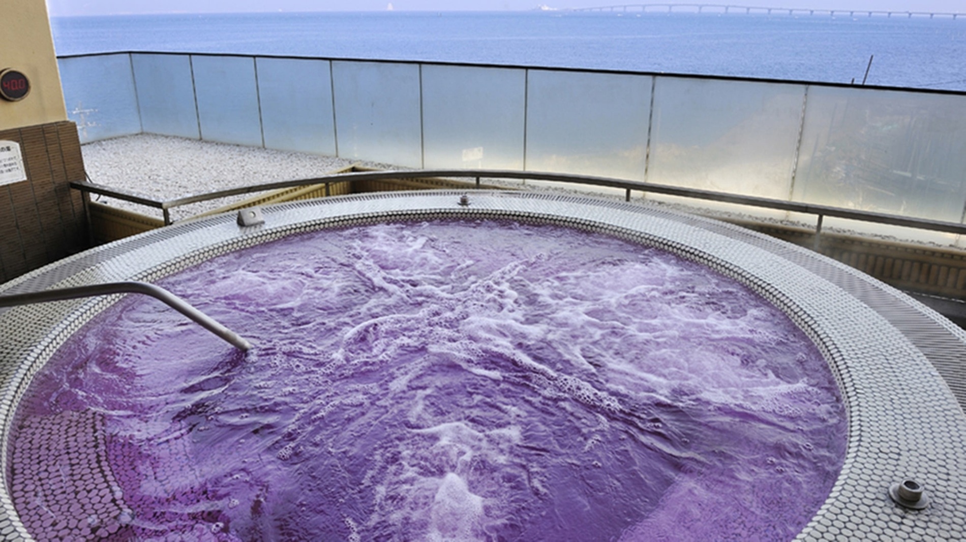 富士の湯 展望大浴場 外湯「ハーブ湯」