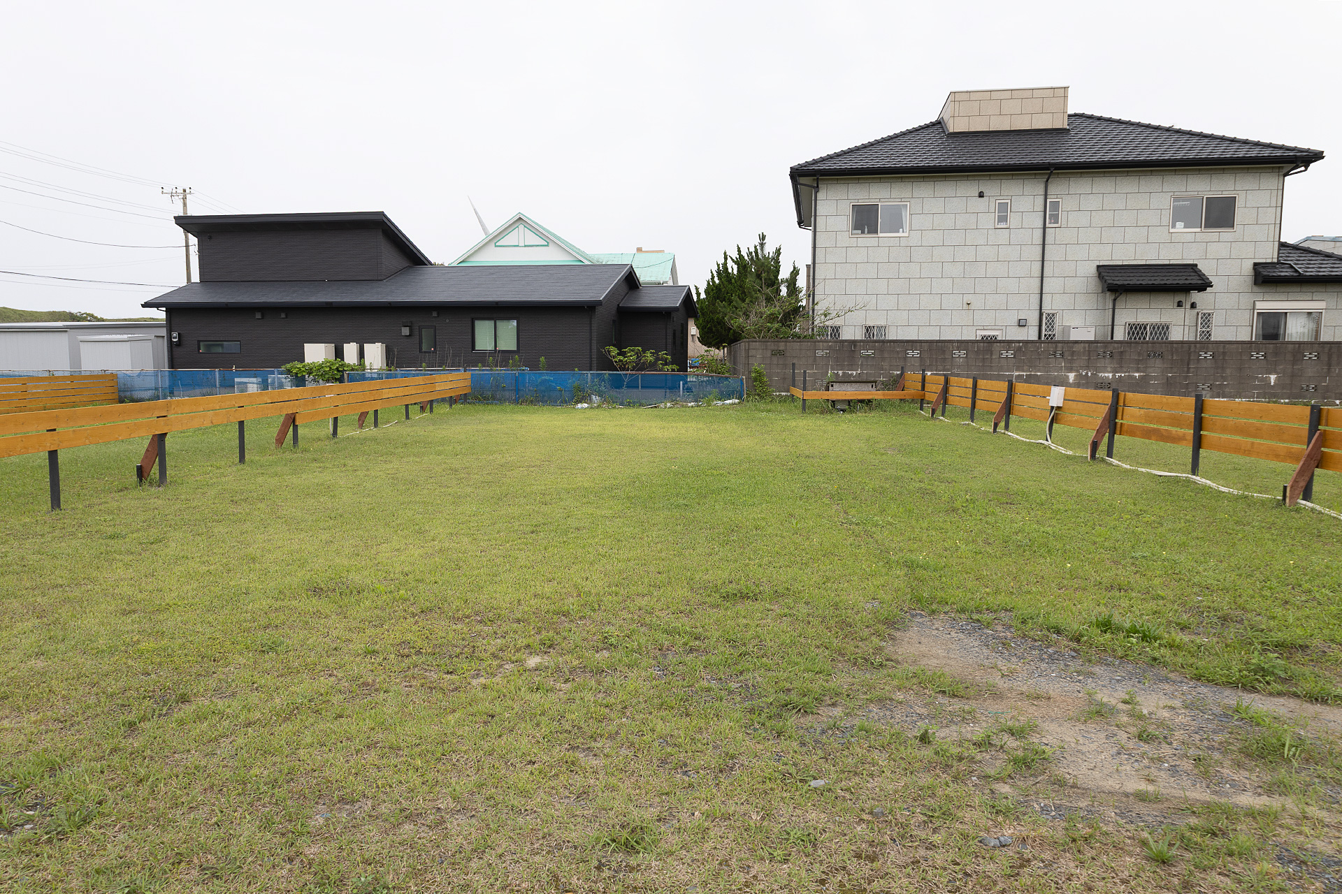 キャンプサイト6番区画もトイレやシャワーに近い