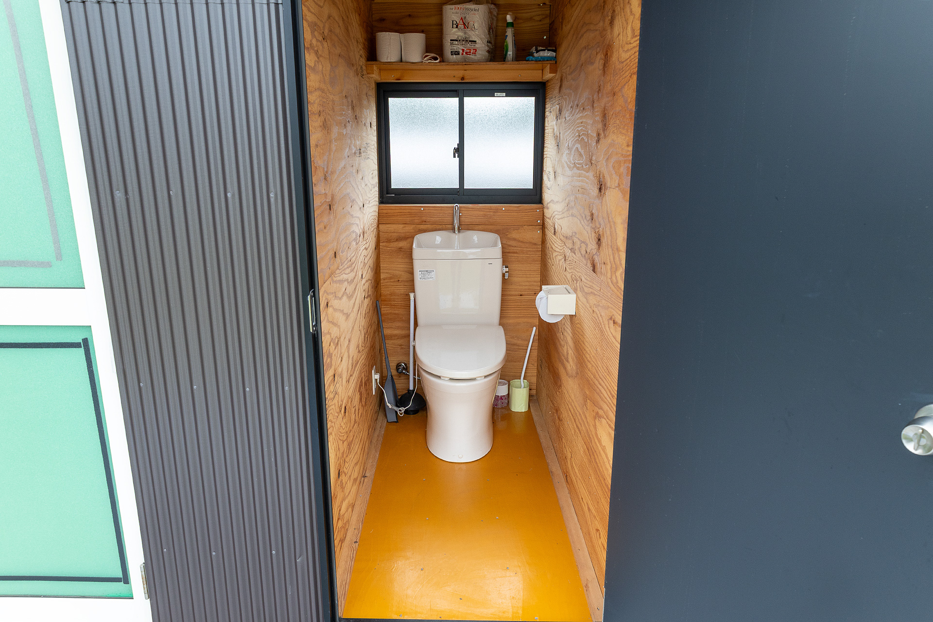 常駐の管理人はいないが、トイレは毎日清掃されているのできれい