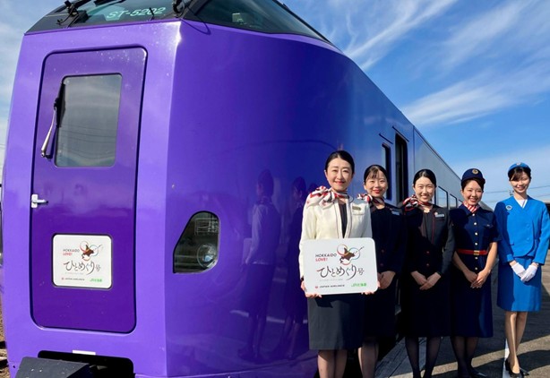 JALふるさとアンバサダーに地域の取り組みを聞いた。回答者は北海道JALふるさとアンバサダーの斉藤麻衣さん