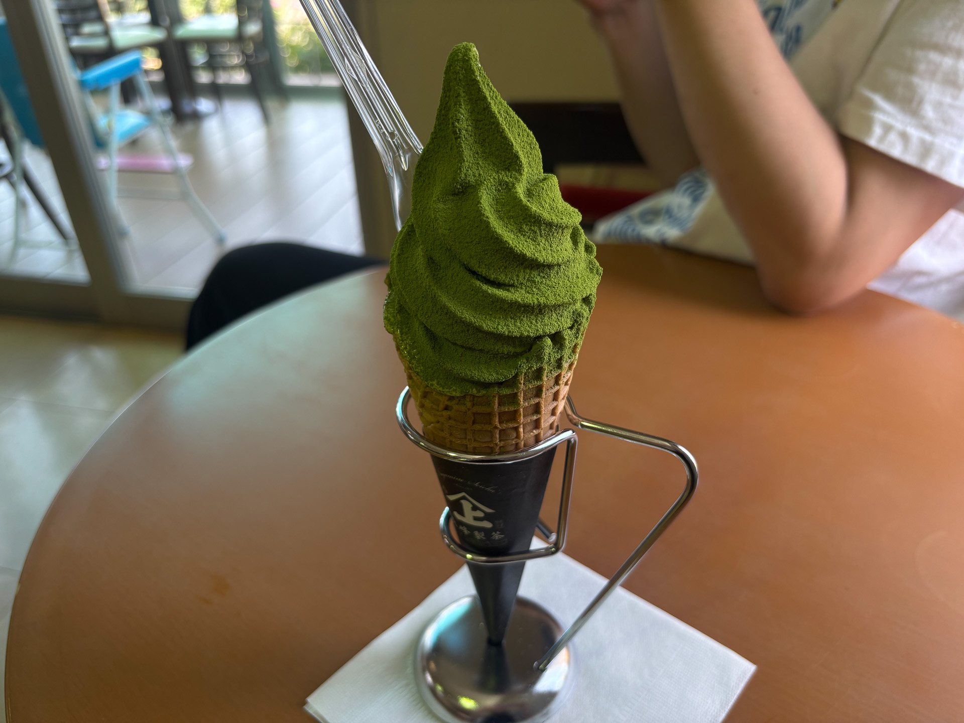 むせ茶抹茶ソフトクリーム
