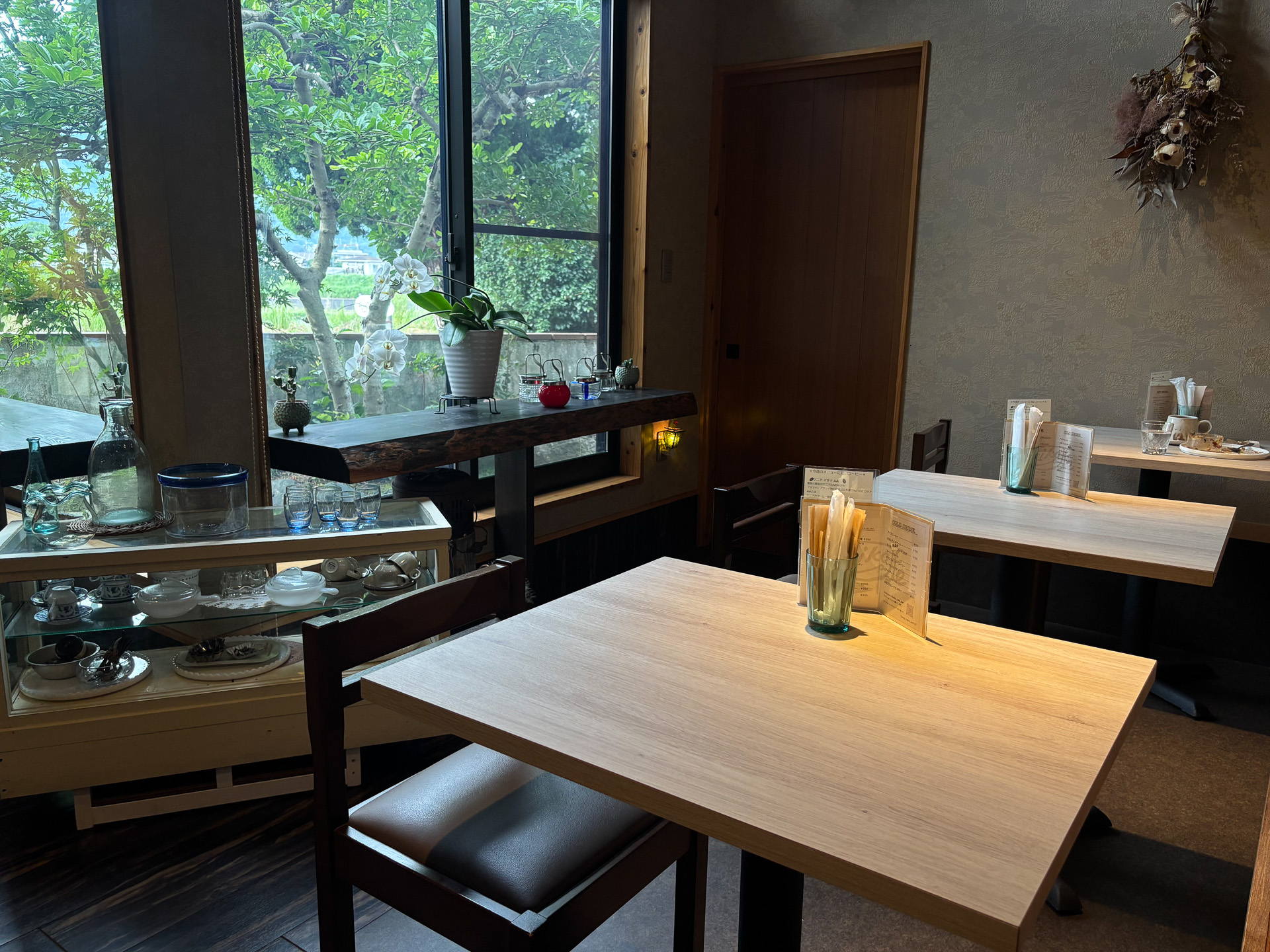 nico cafe bar