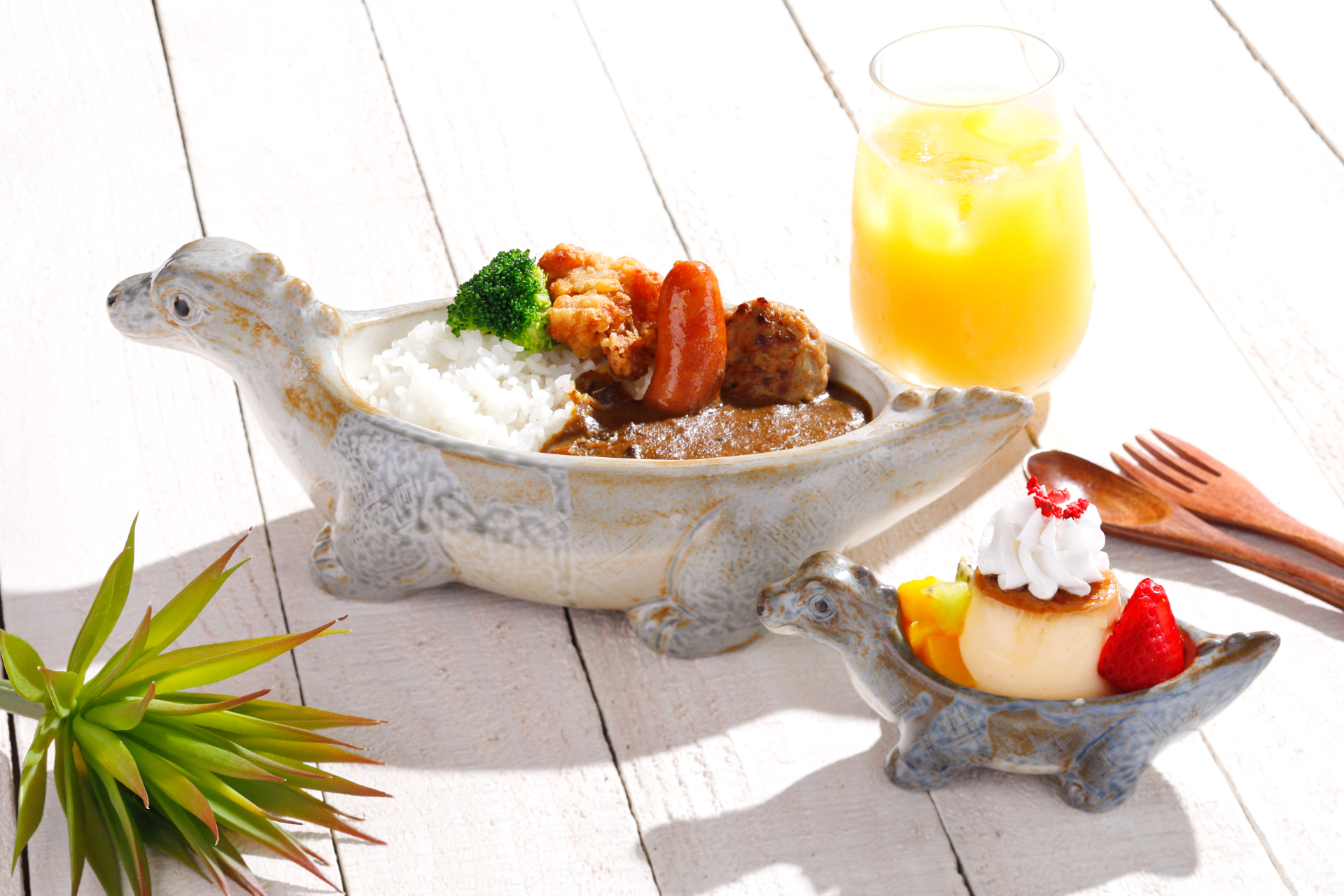 お子さま恐竜カレーセット
