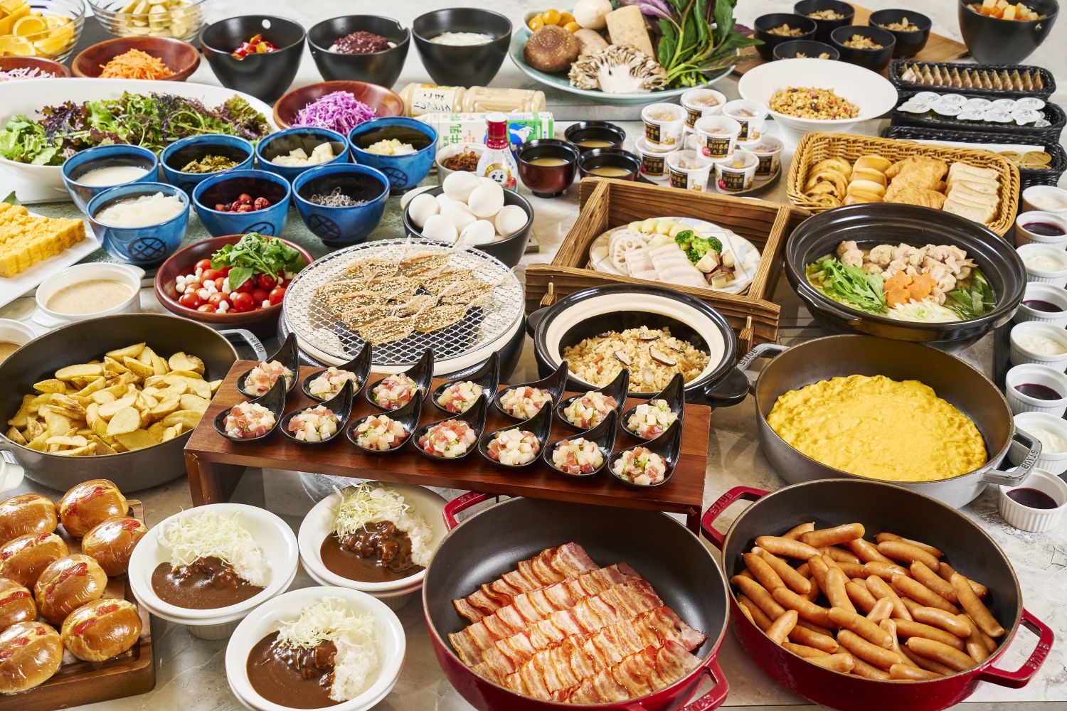 朝食ビュッフェ