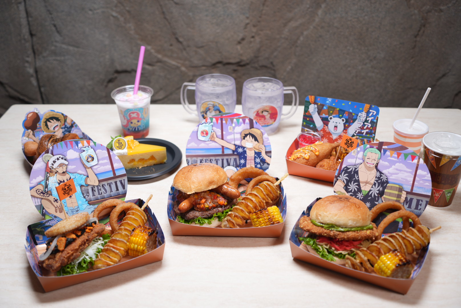 Here's a look at all the must-try hearty meat dishes and refreshing sweets for summer at Universal Studios Japan!
