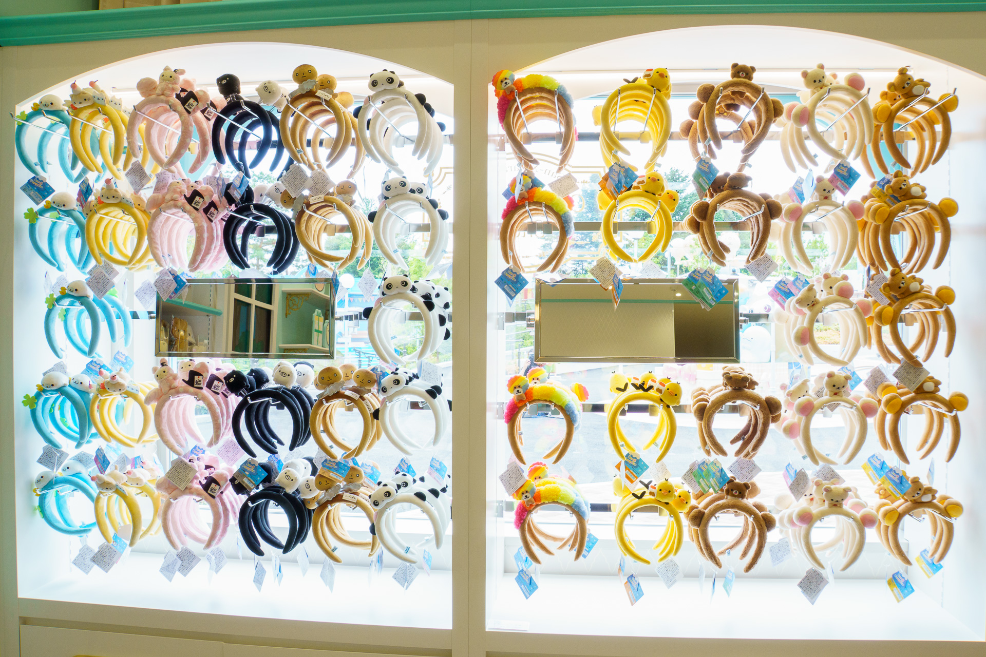 カチューシャ売り場（全4面）※画像を開いてからクリックで拡大