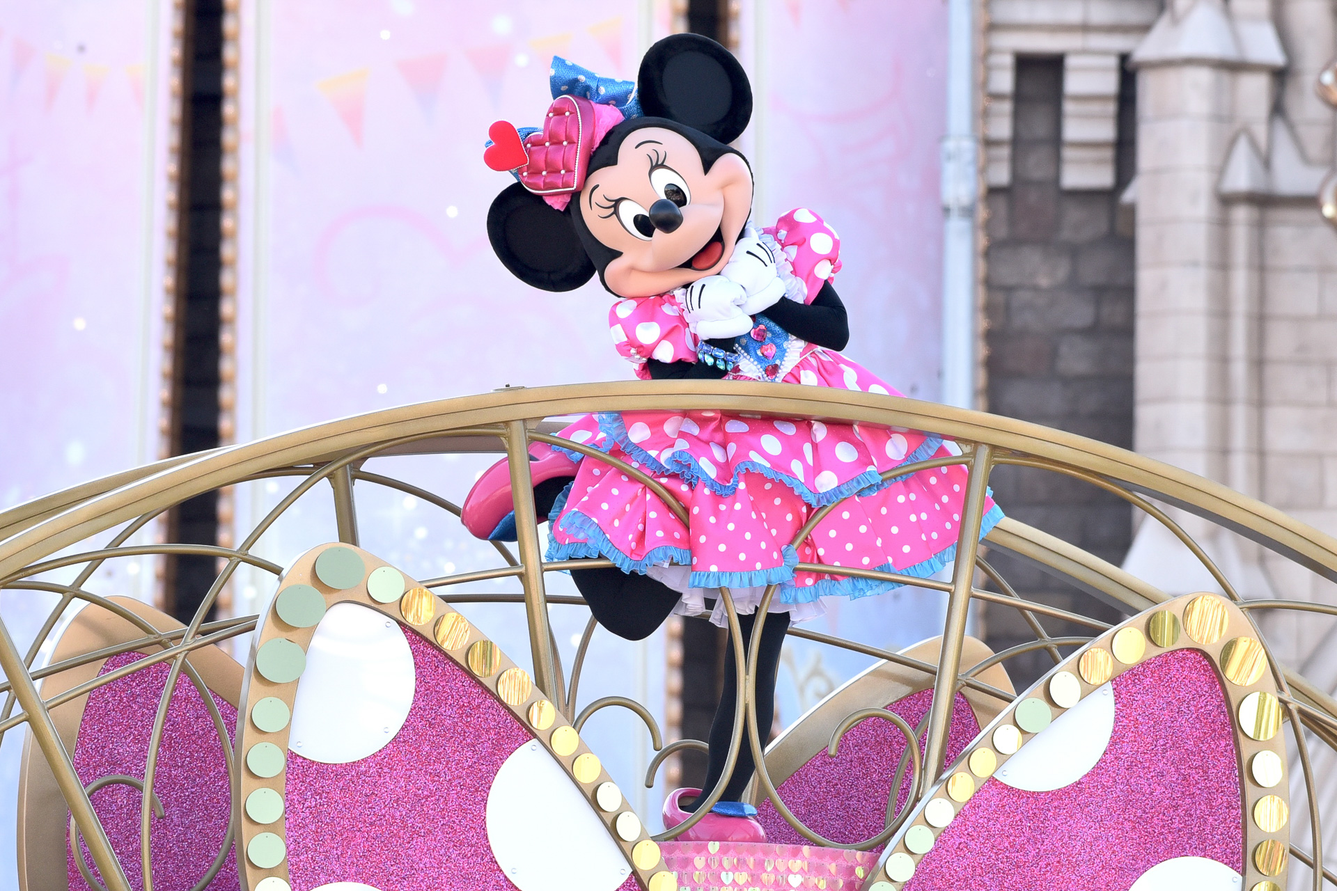 東京ディズニーランドは、2027年1月開催のイベント情報を発表した