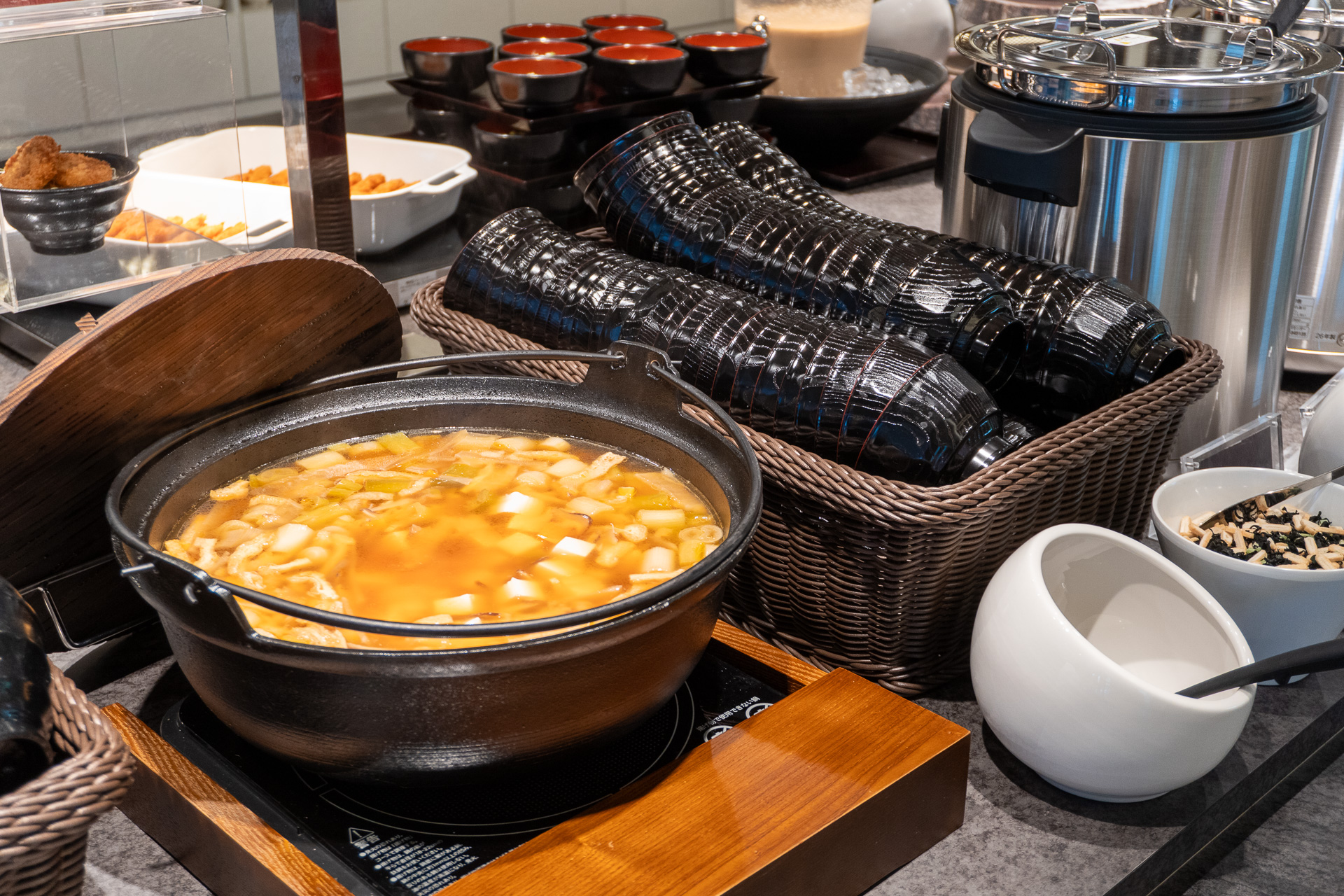こんにゃく、しいたけ、ねぎたっぷりの郷土料理「こしね汁」