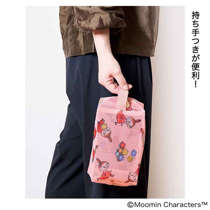 メッシュ素材にリトルミイ/ニョロニョロをプリントした大小ポーチ。ほどよく中身が分かる透け感で、小さく揺れるムーミンチャームもポイント
