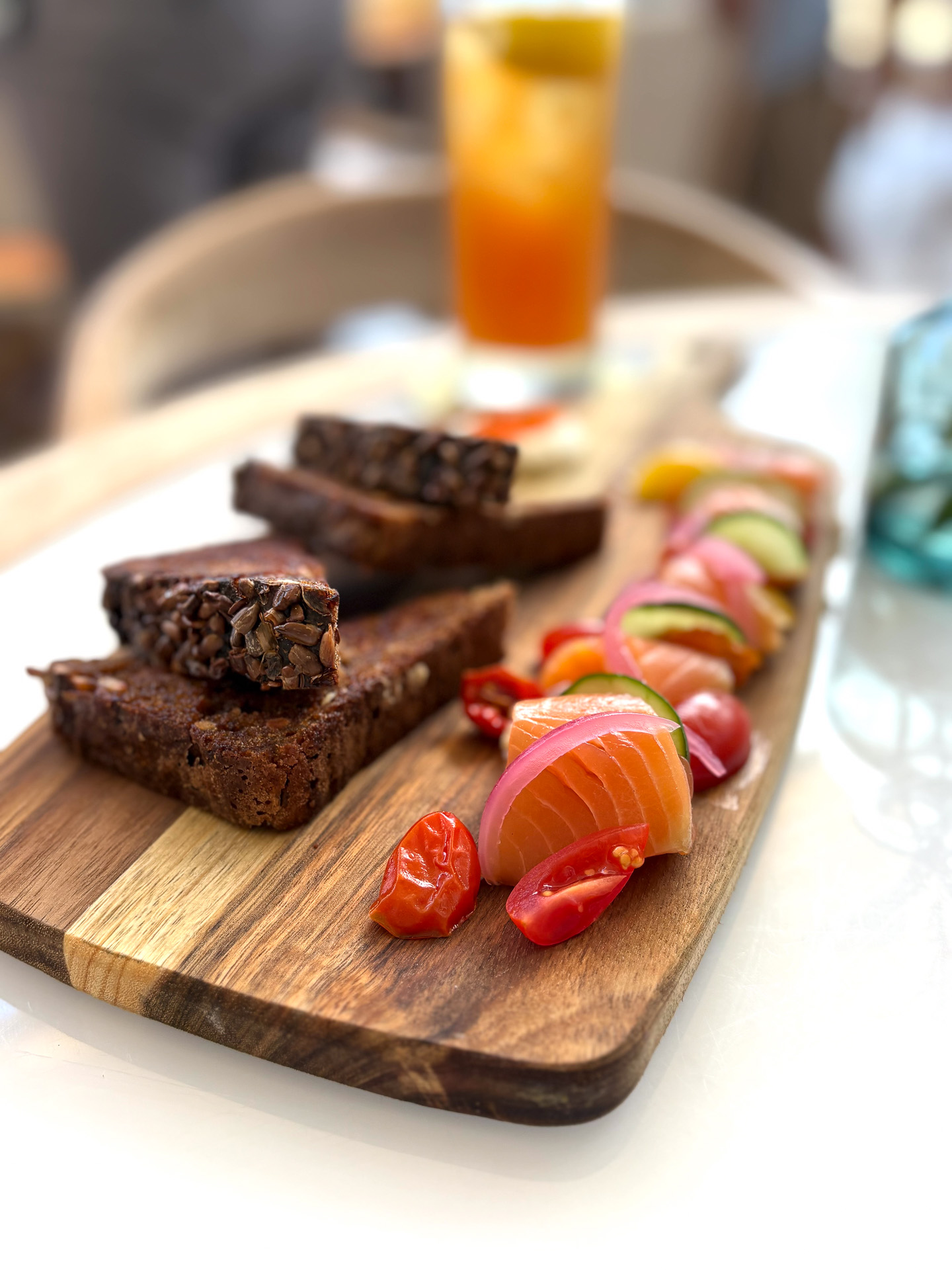 HOUSE-CURED SALMON BOARD（31ドル）