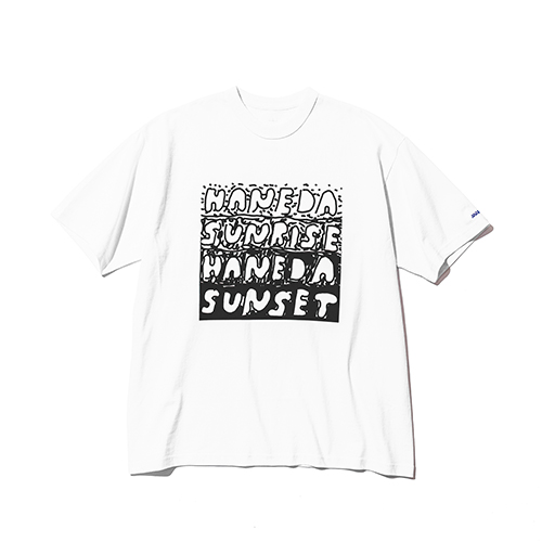 ANA×BEAMSコラボTシャツ「SUNRISE ＆ SUNSET T-Shirt」。フロント/バックデザイン