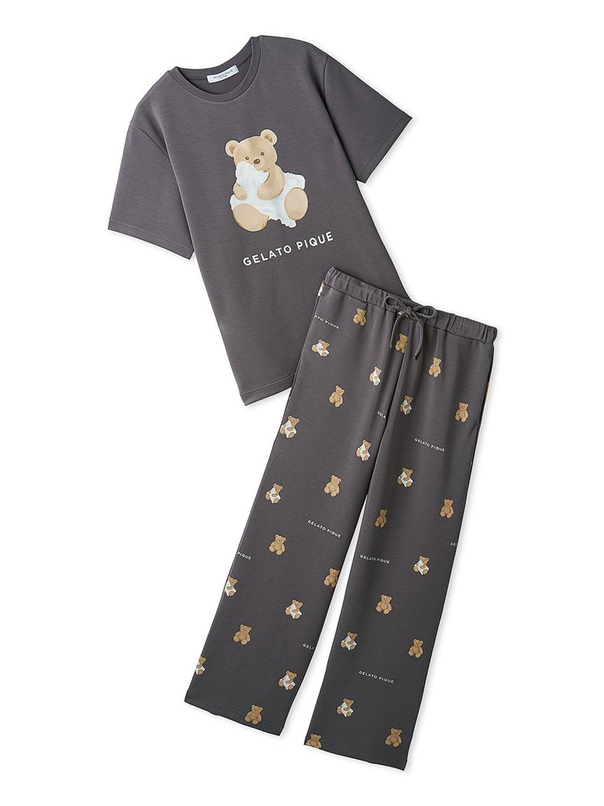 「GELATO PIQUE リカバリーミルフィーユTシャツ＆ロングパンツセット」（ピンク/オフホワイト/チャコールグレー）。チャコールグレーはメンズサイズのみ展開