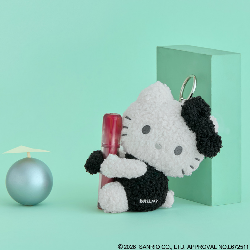 セブンで販売「HELLO KITTY × BRILMY リップを抱っこできちゃう♡ぬいぐるみチャーム BOOK BLACK ver. SPECIAL PACKAGE」
