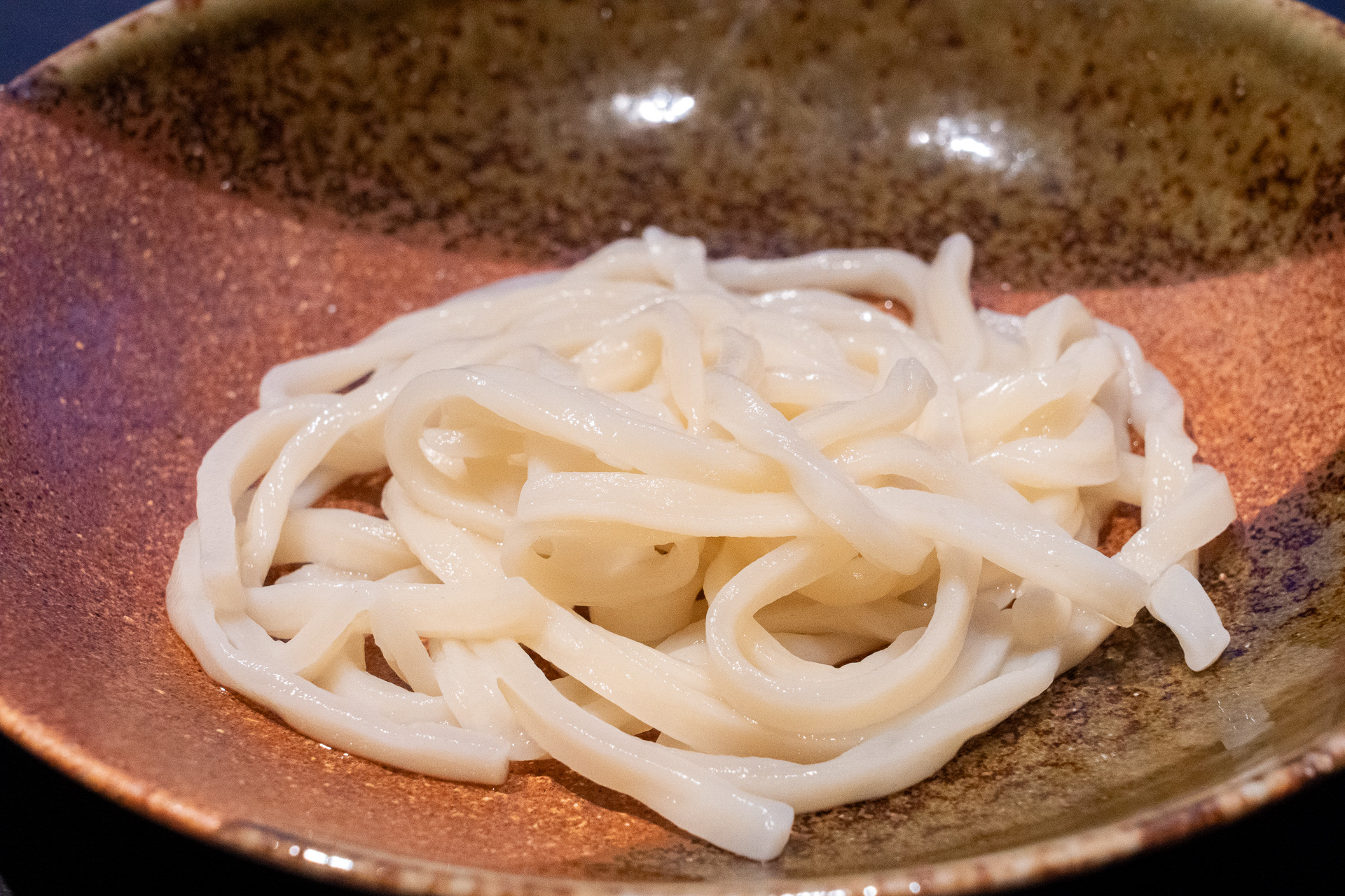 ときどき「あ～また食べたい」と思い出すほど、この上州常夜鍋のファンに。締めに出てきたのは群馬名物の水沢うどんです