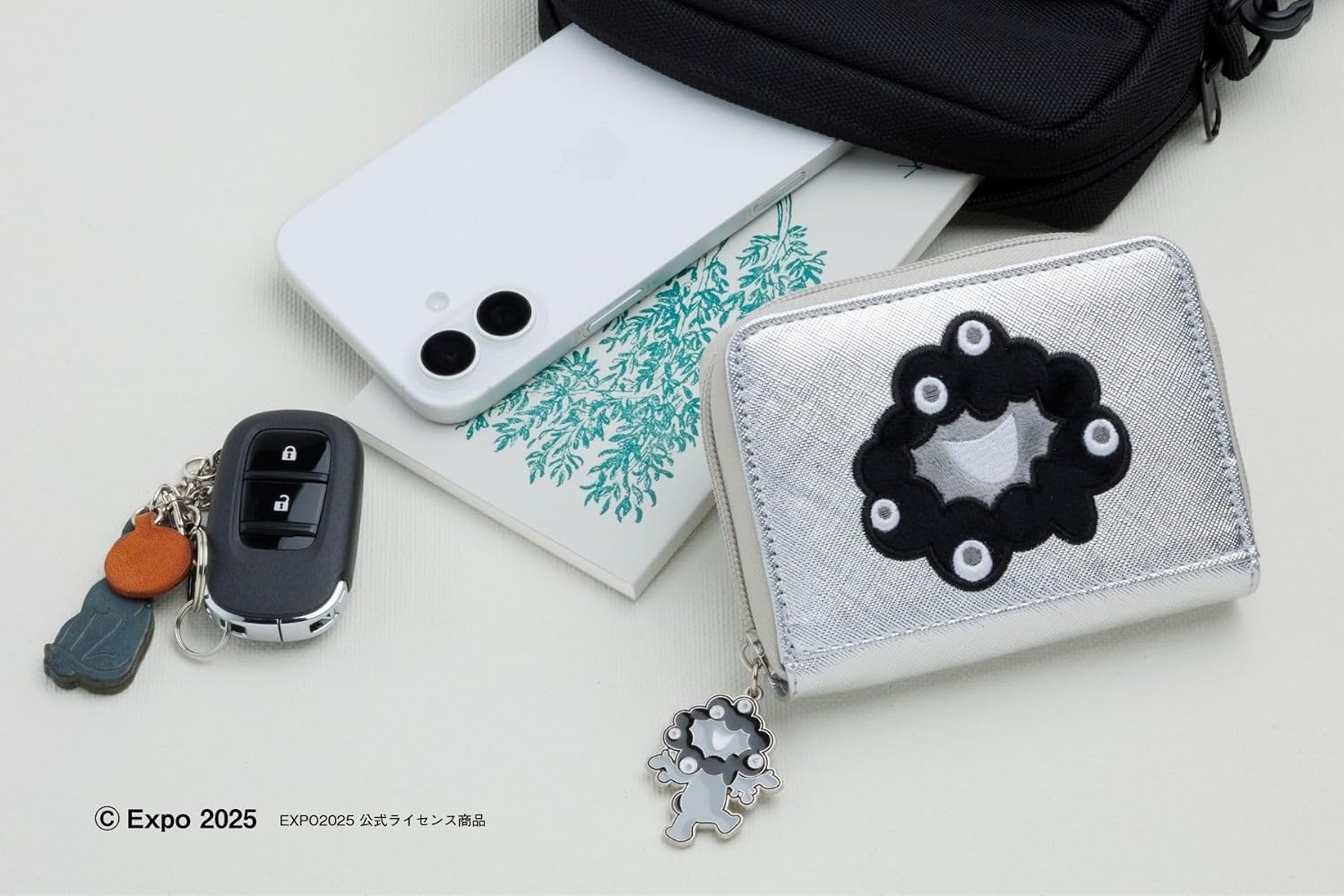 「ミャクミャク ミニ財布BOOK SILVER ver.」