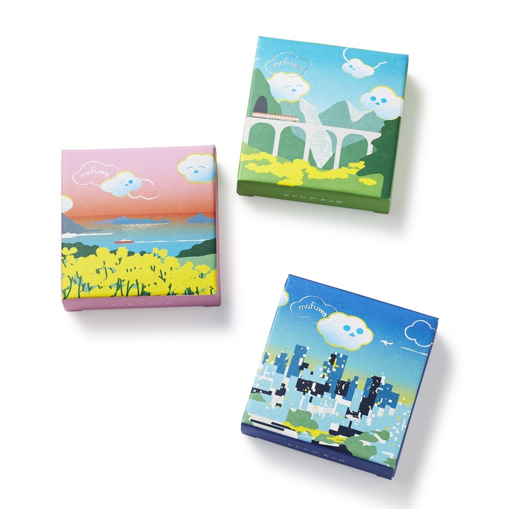 旅と日本の風景をイメージした東京駅限定のミニ箱「そらたびmofuwa」（27g 600円）。箱デザインは3種類（ヤマ、ウミ、マチ）で、いずれも1種フレーバー入り（グレープソーダ味）