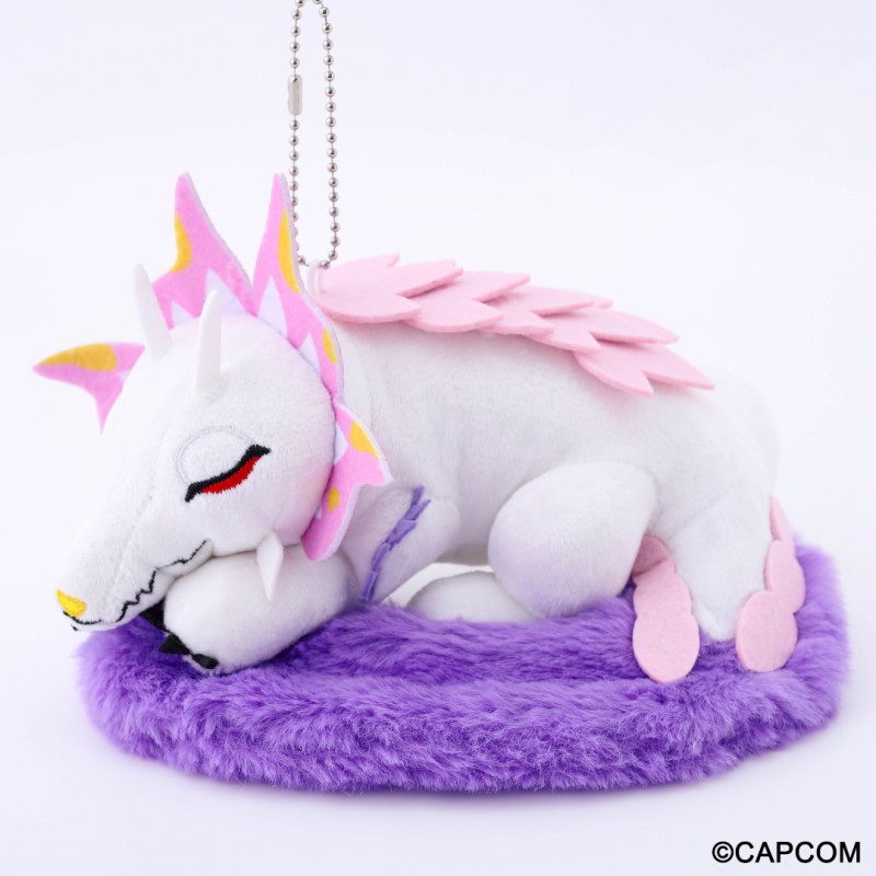 モンスターハンター「タマミツネ」のぬいぐるみチャーム。すやすや眠る姿に癒やされる