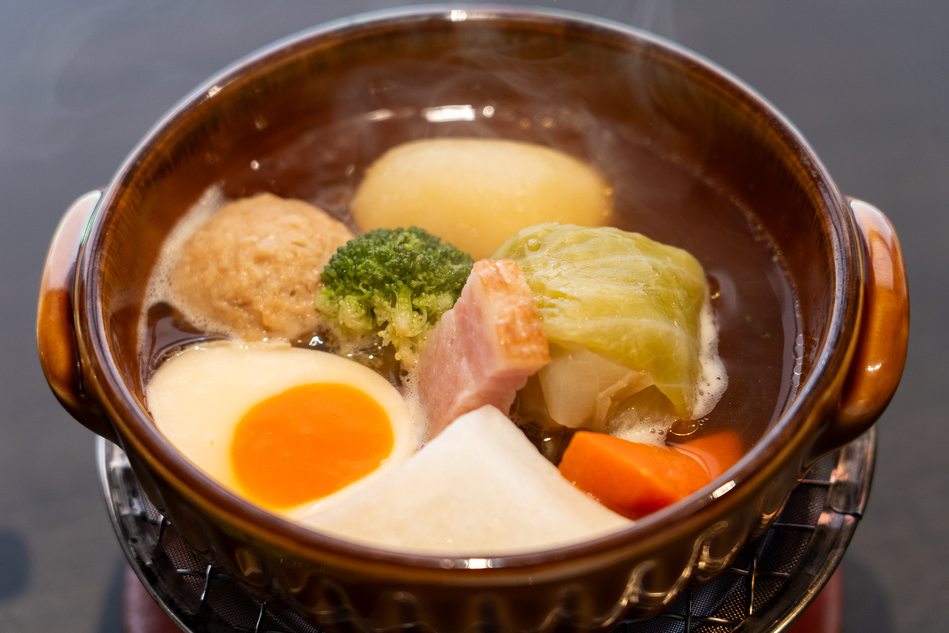 熱々のおでんポトフ