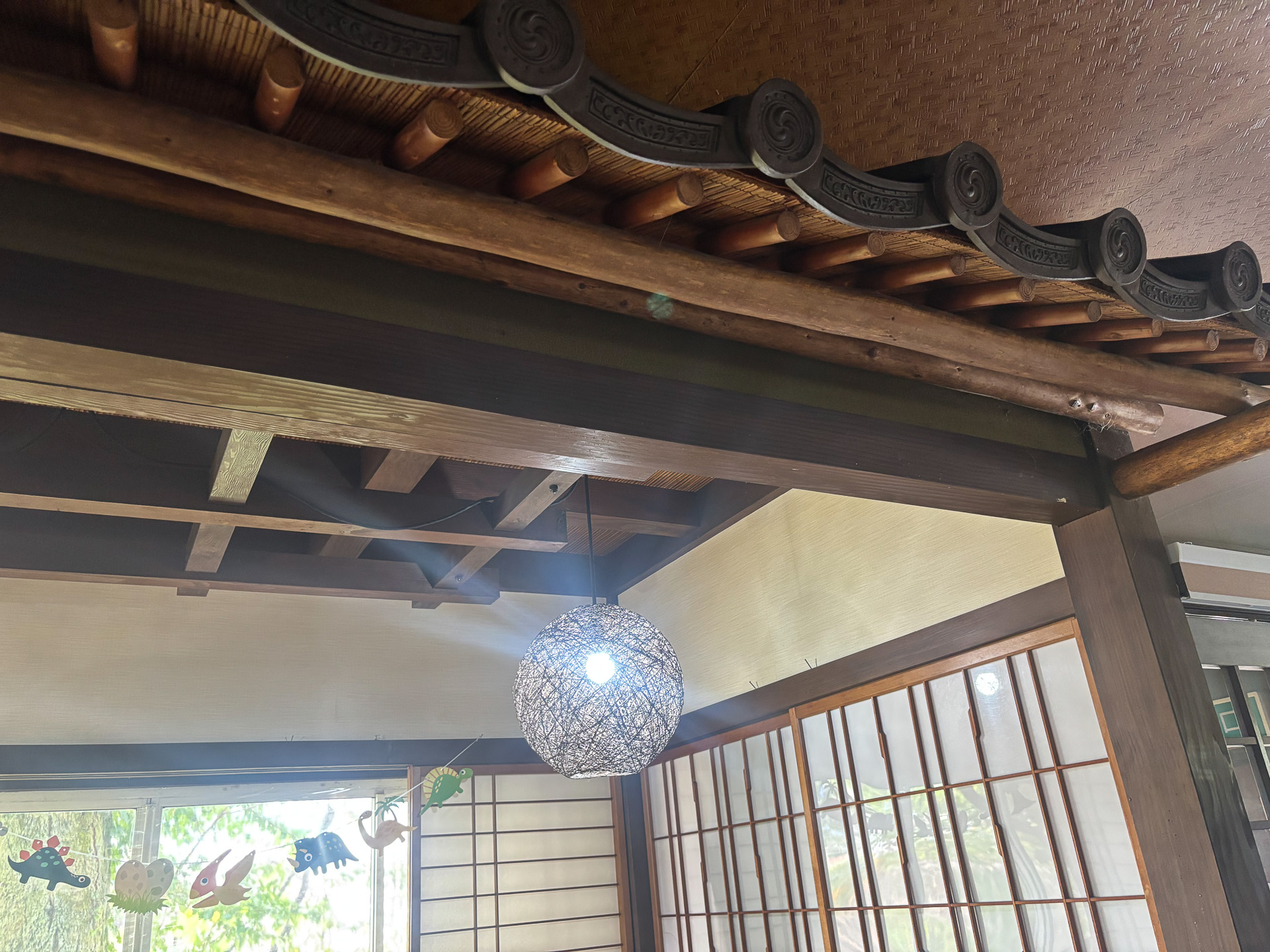 趣のある店内