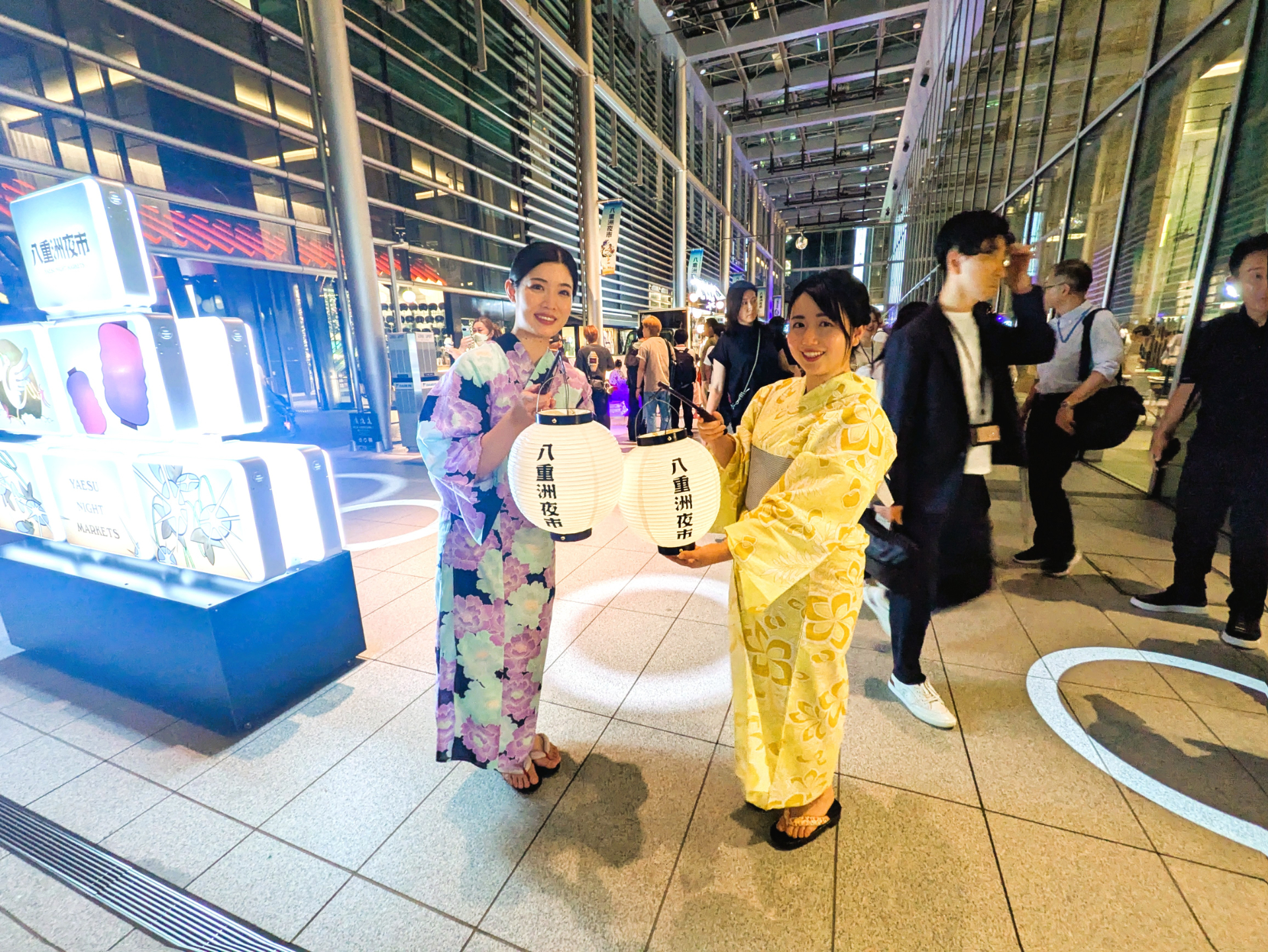 浴衣や甚平で行くとキッチンカーで使える500円券をプレゼント！　八重洲の街で夕涼みがてら夜遊びしよう