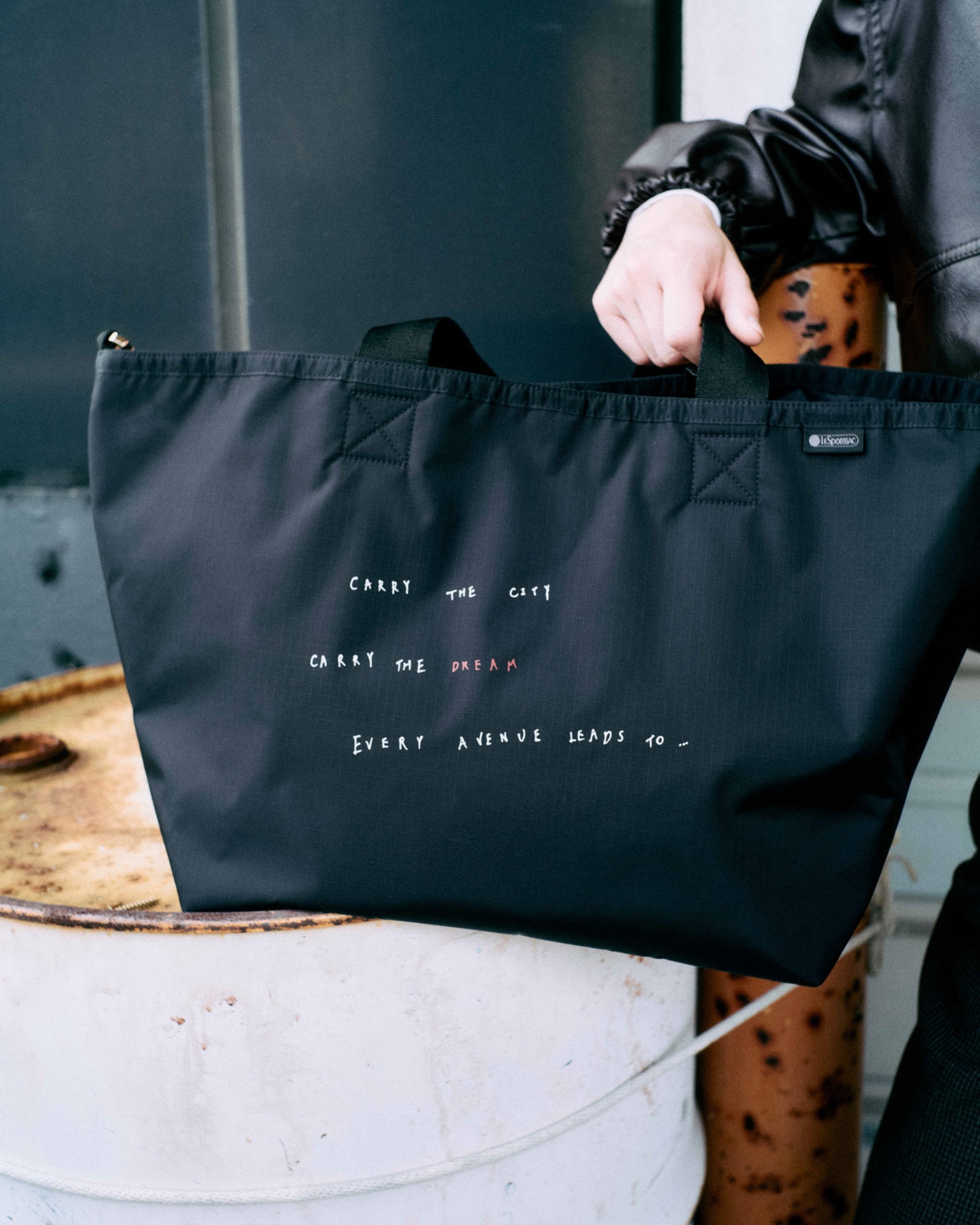 「In Mind Tote」（2万9700円）