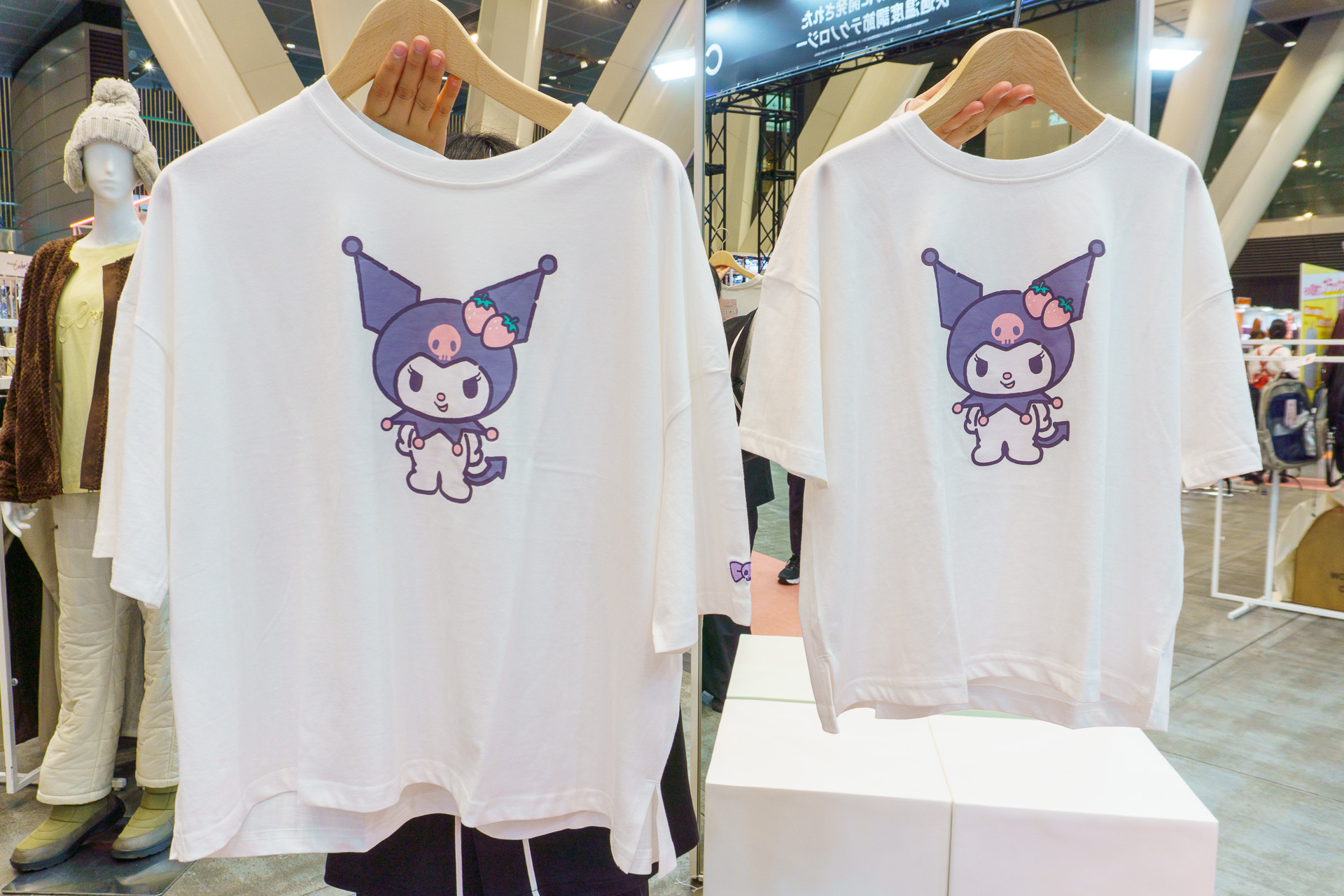 半袖Tシャツ（クロミ）のデザインは1種類