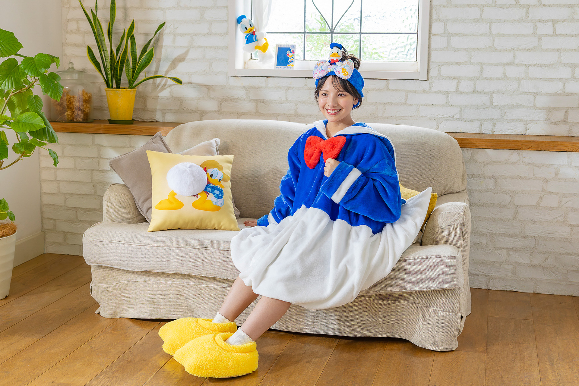 ドナルドダックデザインの新作アイテムが発売