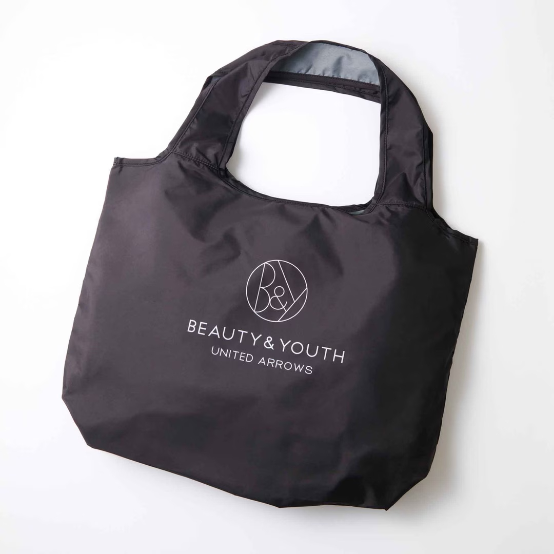 もう一方の面はBEAUTY＆YOUTH UNITED ARROWSのロゴが入ったシンプルなデザイン