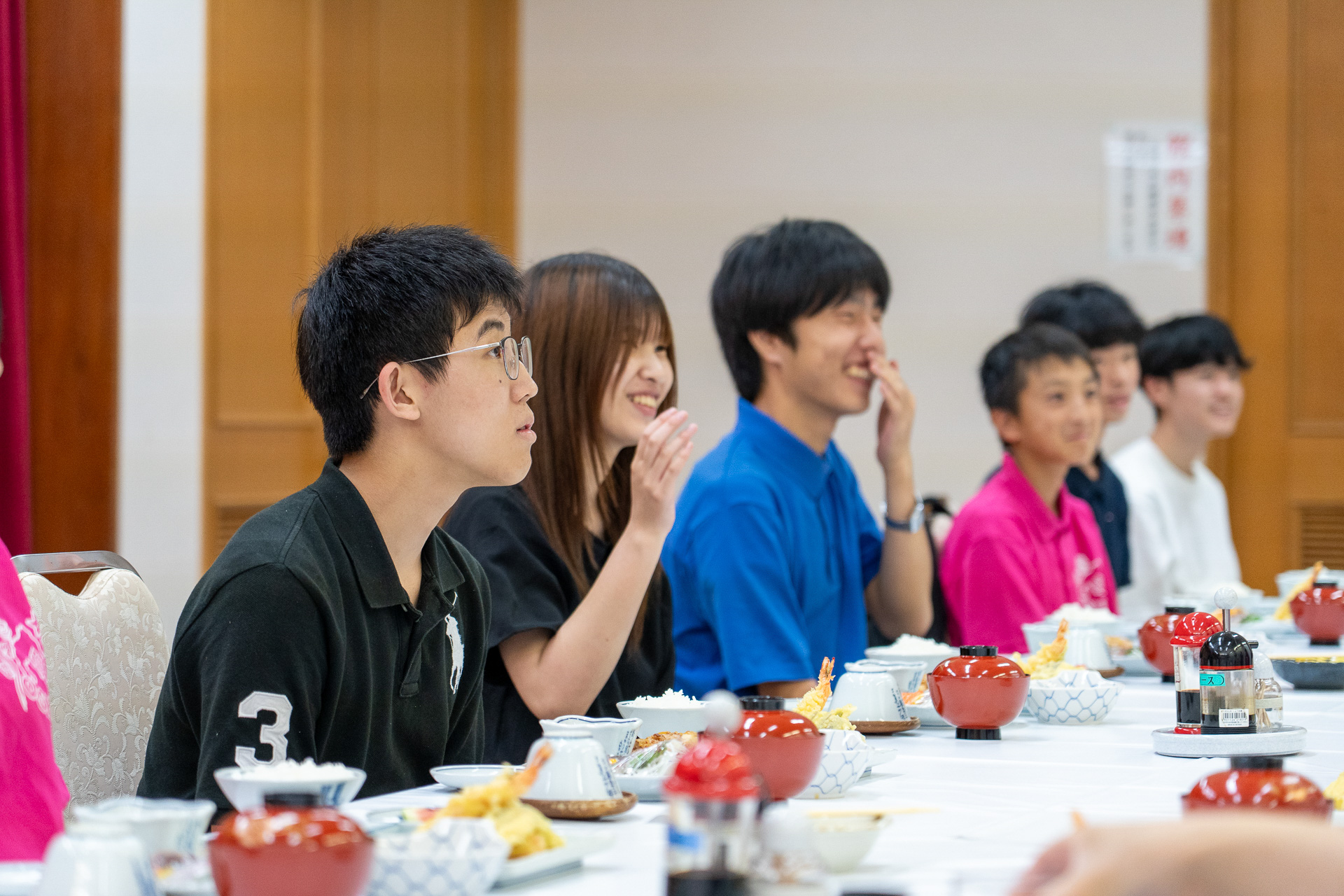 地元っ子たちと交流を深め笑顔もあふれた
