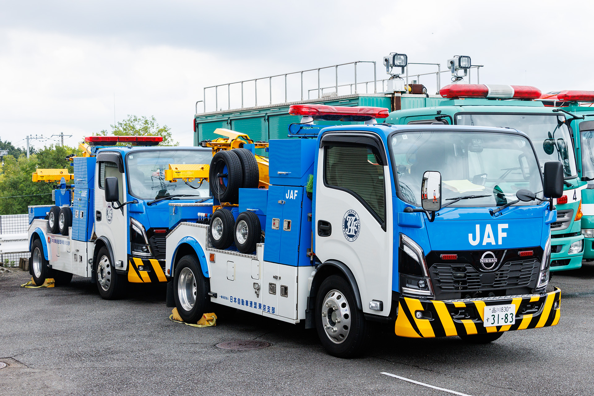 レッカー車