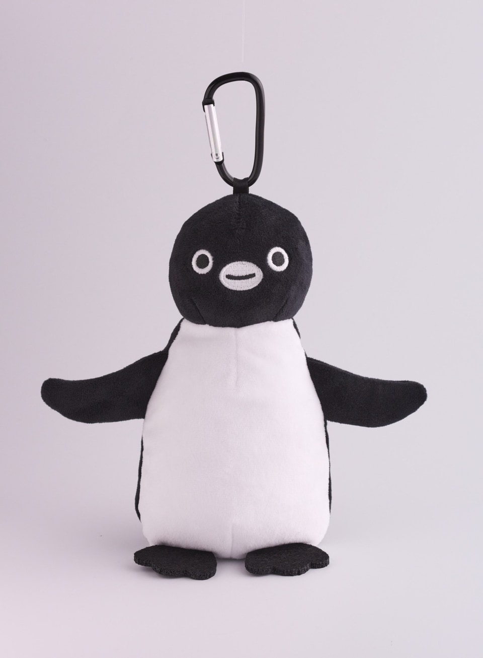 本日発売「Suicaのペンギン」ぬいぐるみポーチ＆エコバッグ。表情＆柄