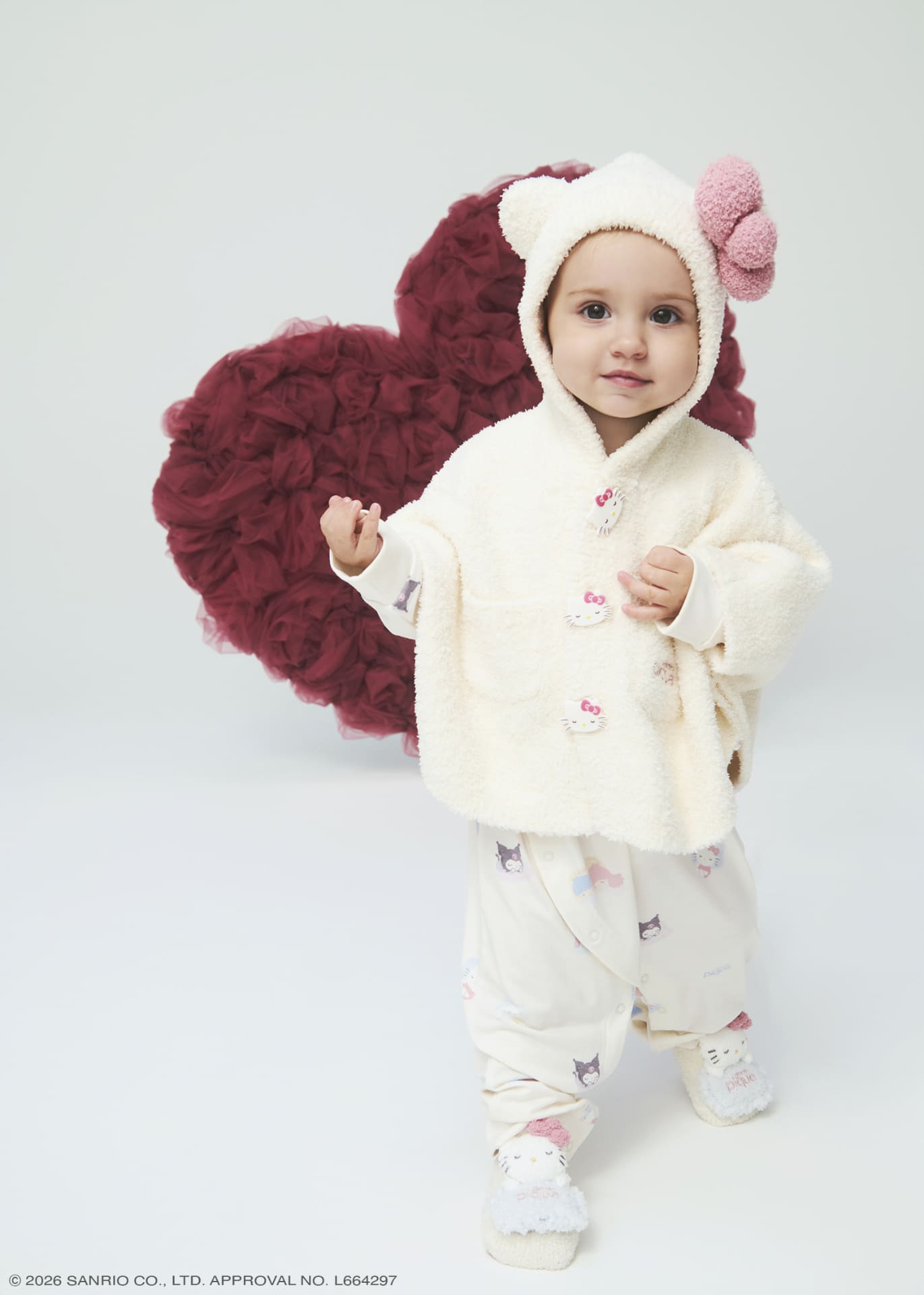 BABYポンチョ、BABYロンパース、BABYソックス