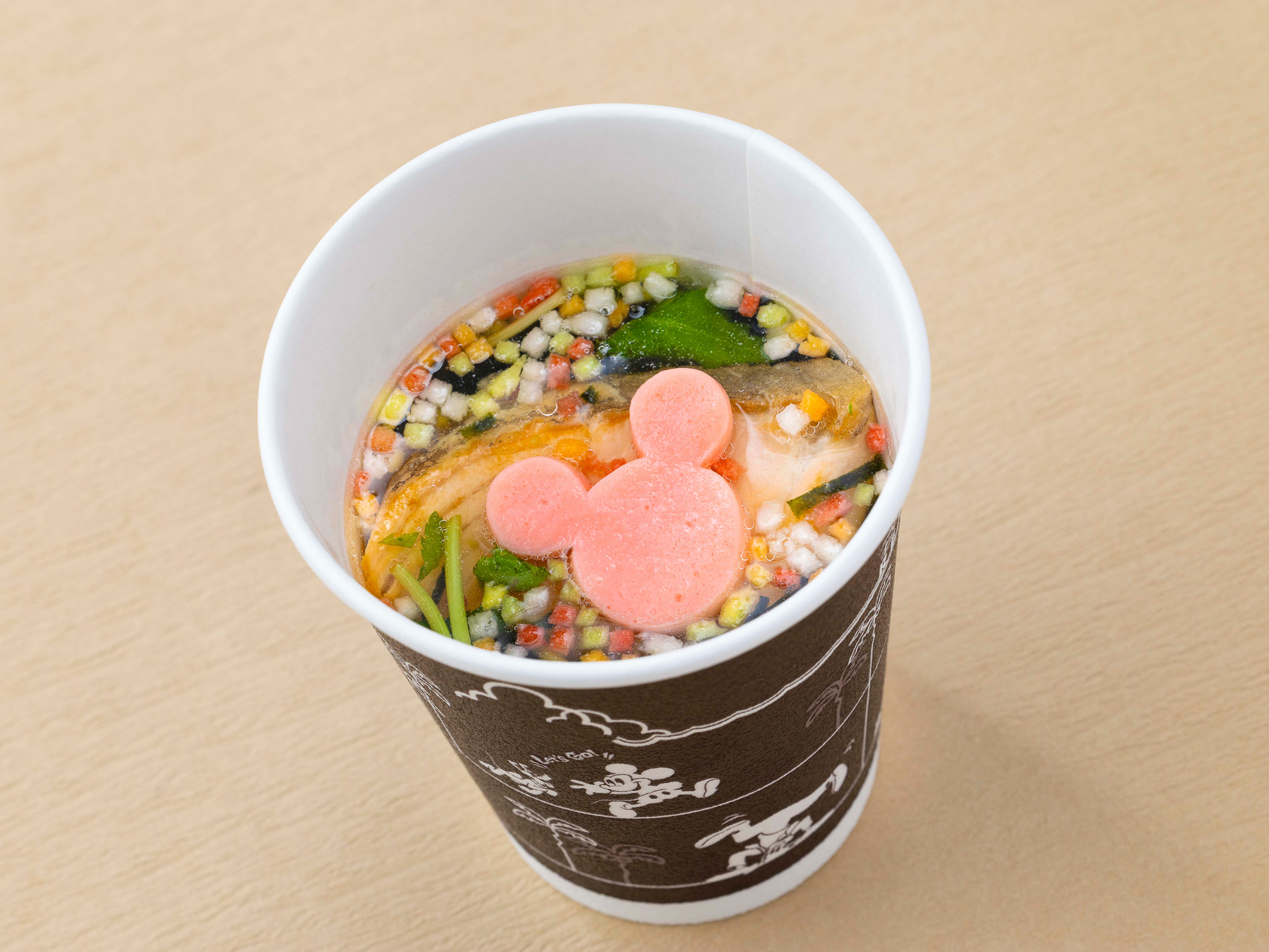サーモンだし茶漬け（700円）