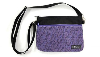 「ありがとう500系新幹線 モケットサコッシュ（普通車）」（7700円）
