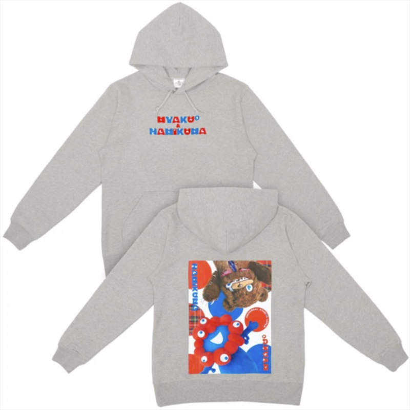 パーカ（9200円）