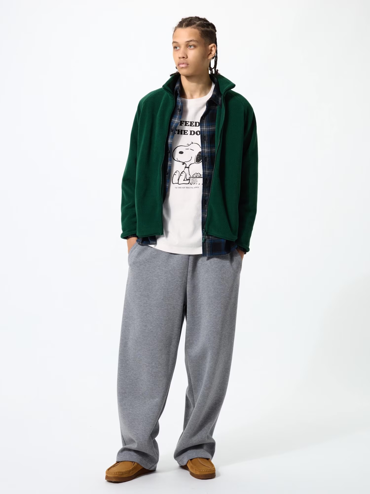12月中旬発売「ピーナッツ」メンズTシャツ（オーバーサイズフィット）のコーデ例