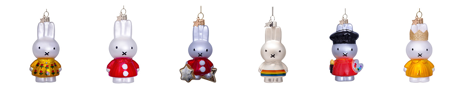 左からyellow dress tulips、w/santa dress、on star、w/rainbow dress、brush、yellow dress w/crown