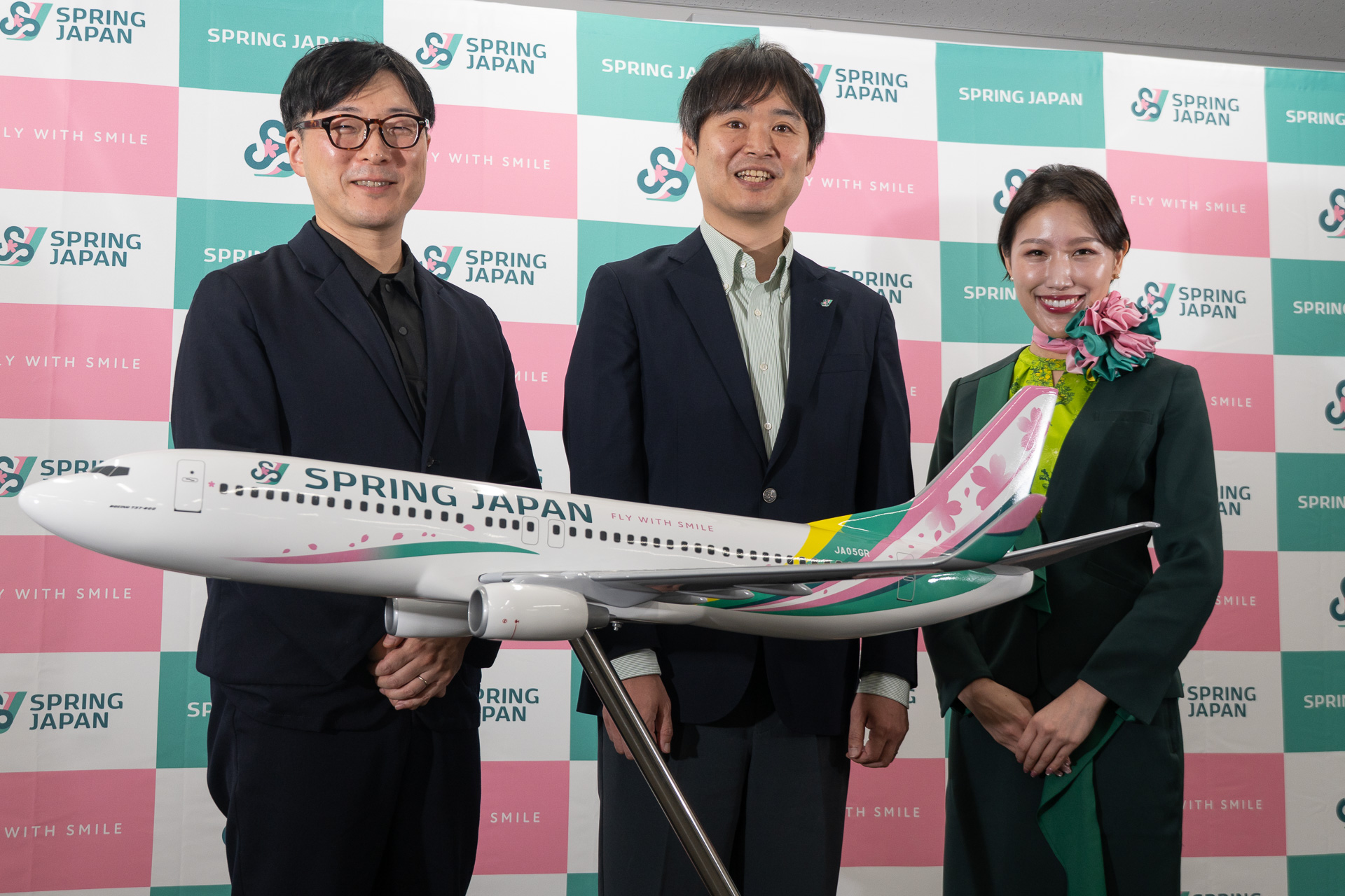 スプリング・ジャパンがブランドリニューアルを発表