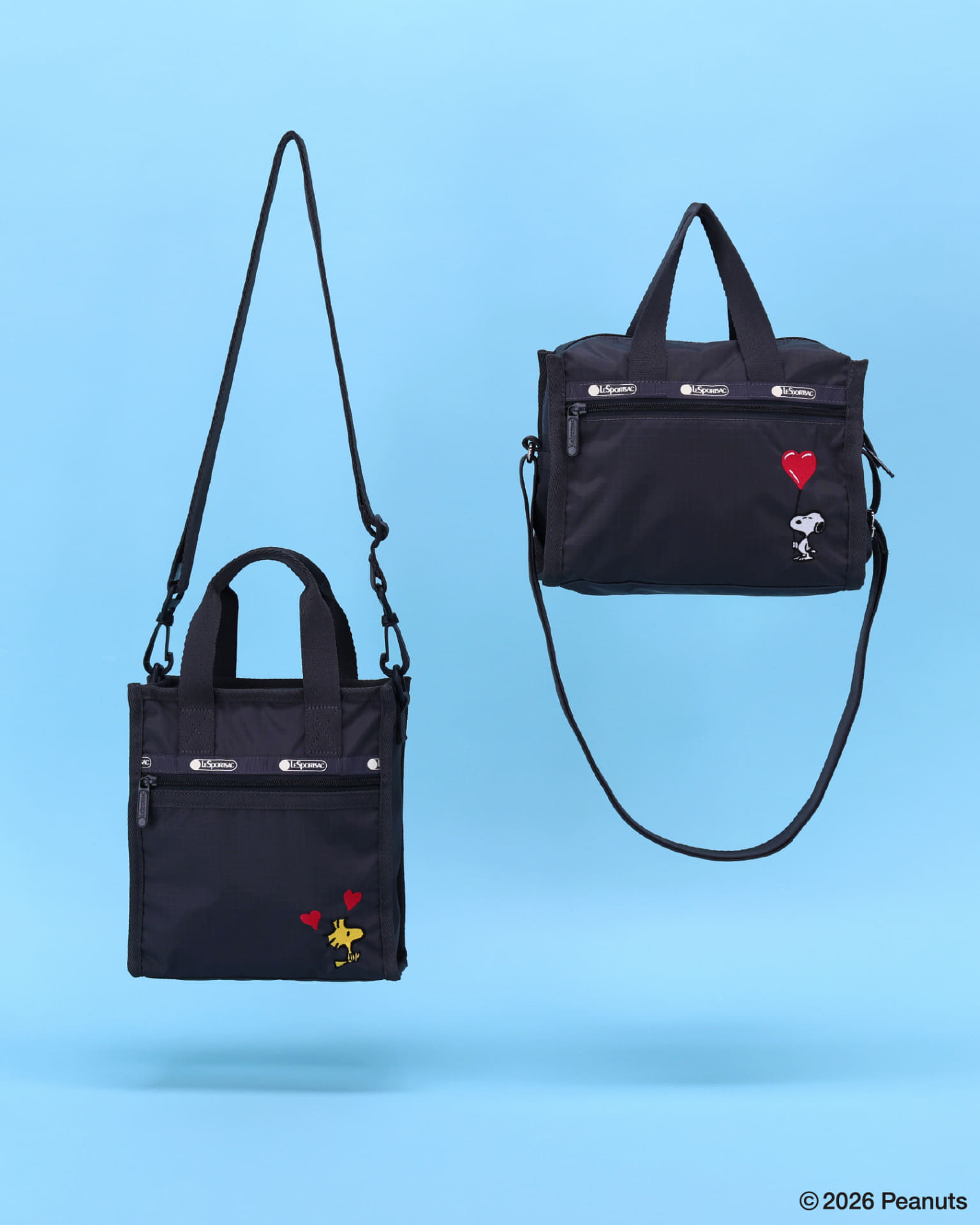 MINI N/S TOTE（左）、MED METRO CROSSBODY（右）