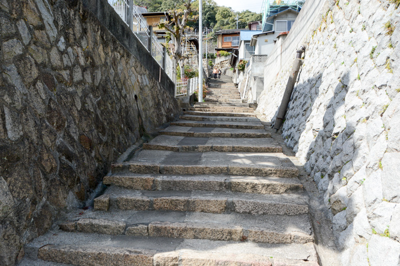 尾道といって思い浮かべる人も多いであろう小路