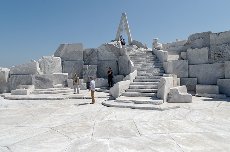 未来心の丘の頂上付近