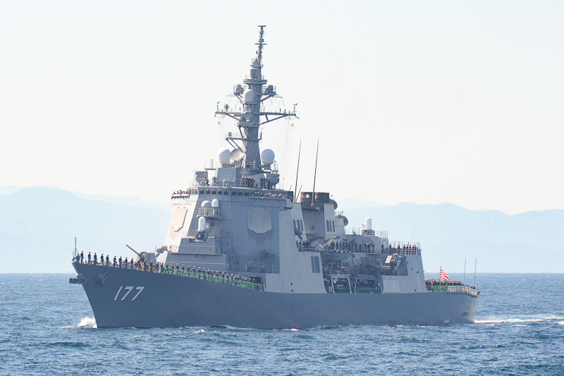 受閲艦艇部隊旗艦：護衛艦（177）「あたご」