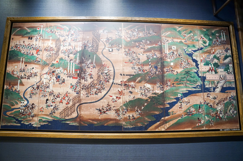 長篠・設楽原の合戦の展示的資料を展示する“長篠・設楽原の合戦の間”