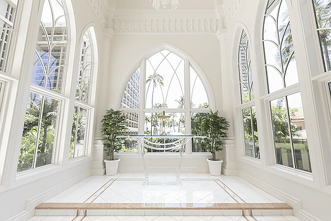 ワイキキでオールインワンのリゾート婚を挙げられる ジ アカラ チャペル 16年2月にオープンしたハワイ ワイキキのワタベウェディング運営チャペル トラベル Watch Watch