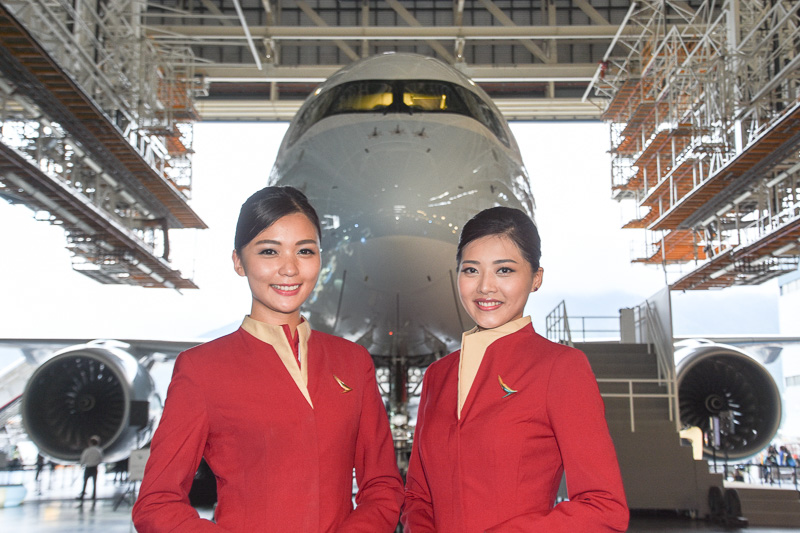 キャセイパシフィック航空が、エアバス A350型機の初号機就航に先立ってセレモニーを実施