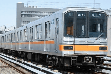 東京メトロ、銀座線1000系特別仕様車両をモチーフにしたラバー